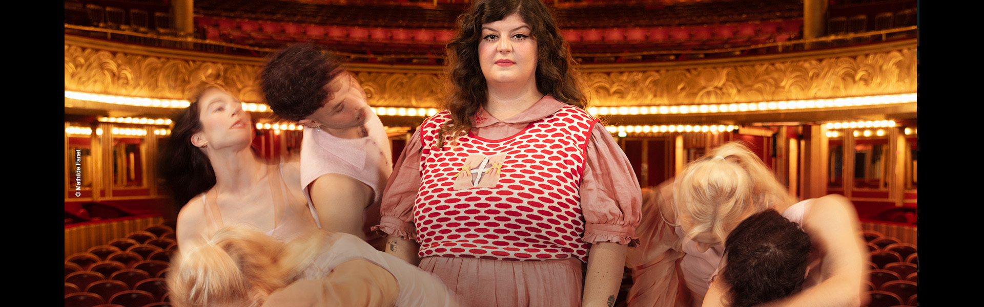 Summerland - Avec November Ultra - 24 Novembre Au 29 Novembre 2026 - Folies Bergère - Billetterie - Paris